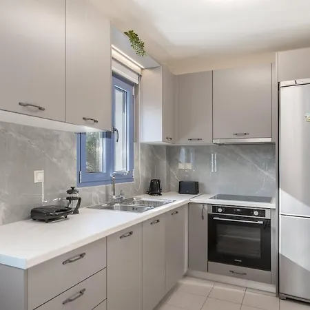 Makis Dream - Antigoni *